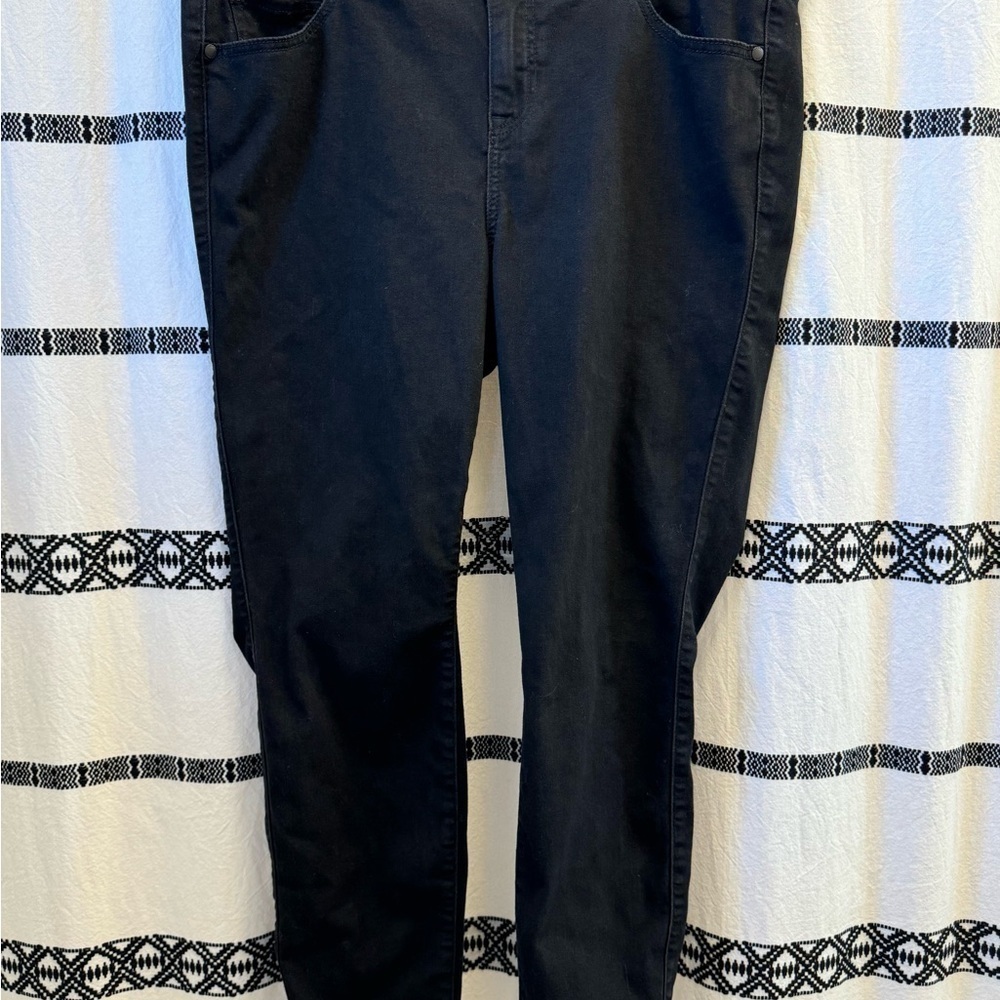 Women’s Torrid Black super Soft Jeans/ Jeggings Size‎ 18 Reg - Picture 7 of 7